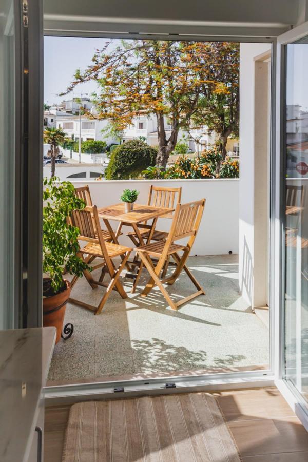 Lovely & Bright Renovated Apt. W/ Balcony In Lagos Eksteriør billede