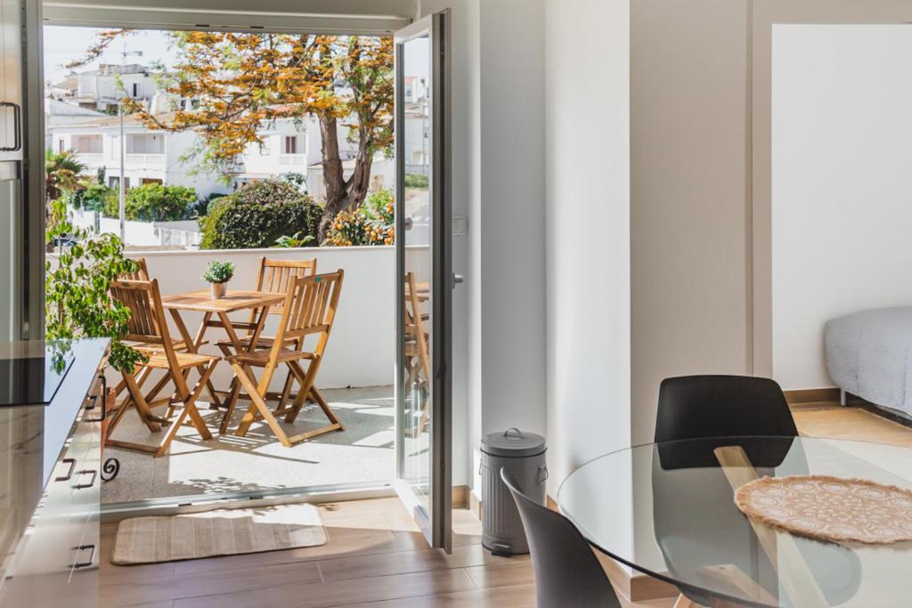 Lovely & Bright Renovated Apt. W/ Balcony In Lagos Eksteriør billede